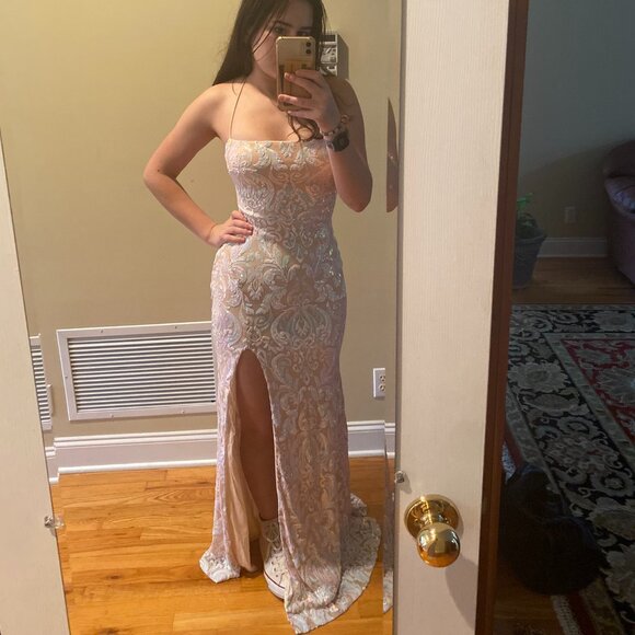 Windsor Priya Formal Iridescent Sequin Scroll Prom Dress - Picture 2 of 6